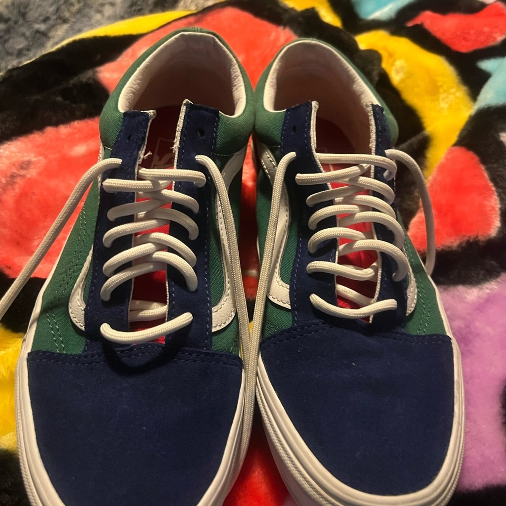 Vans sneakers